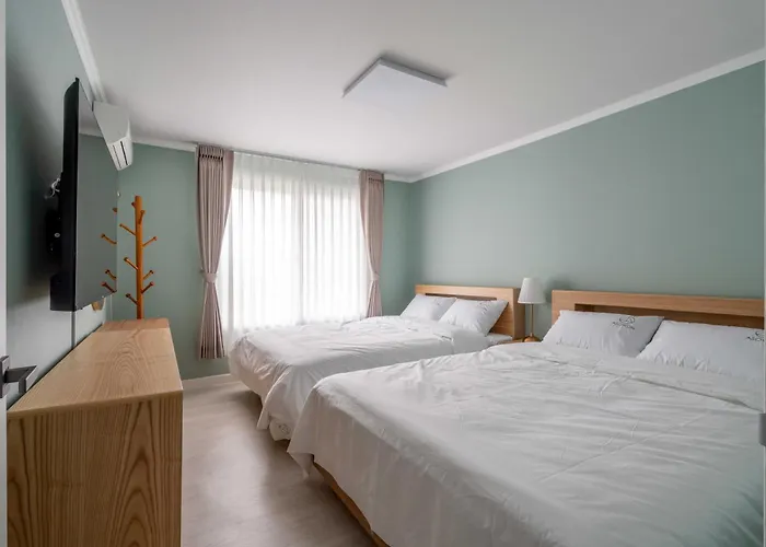 Appartement Quiet & Spacious House 7 Mins Walk From Metro Station *
