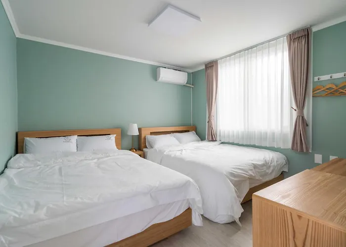 Appartement Quiet & Spacious House 7 Mins Walk From Metro Station *