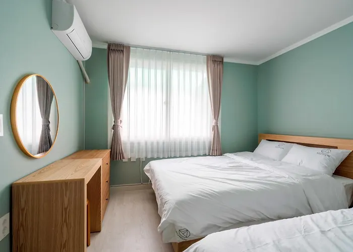 Quiet & Spacious House 7 Mins Walk From Metro Station Seoel